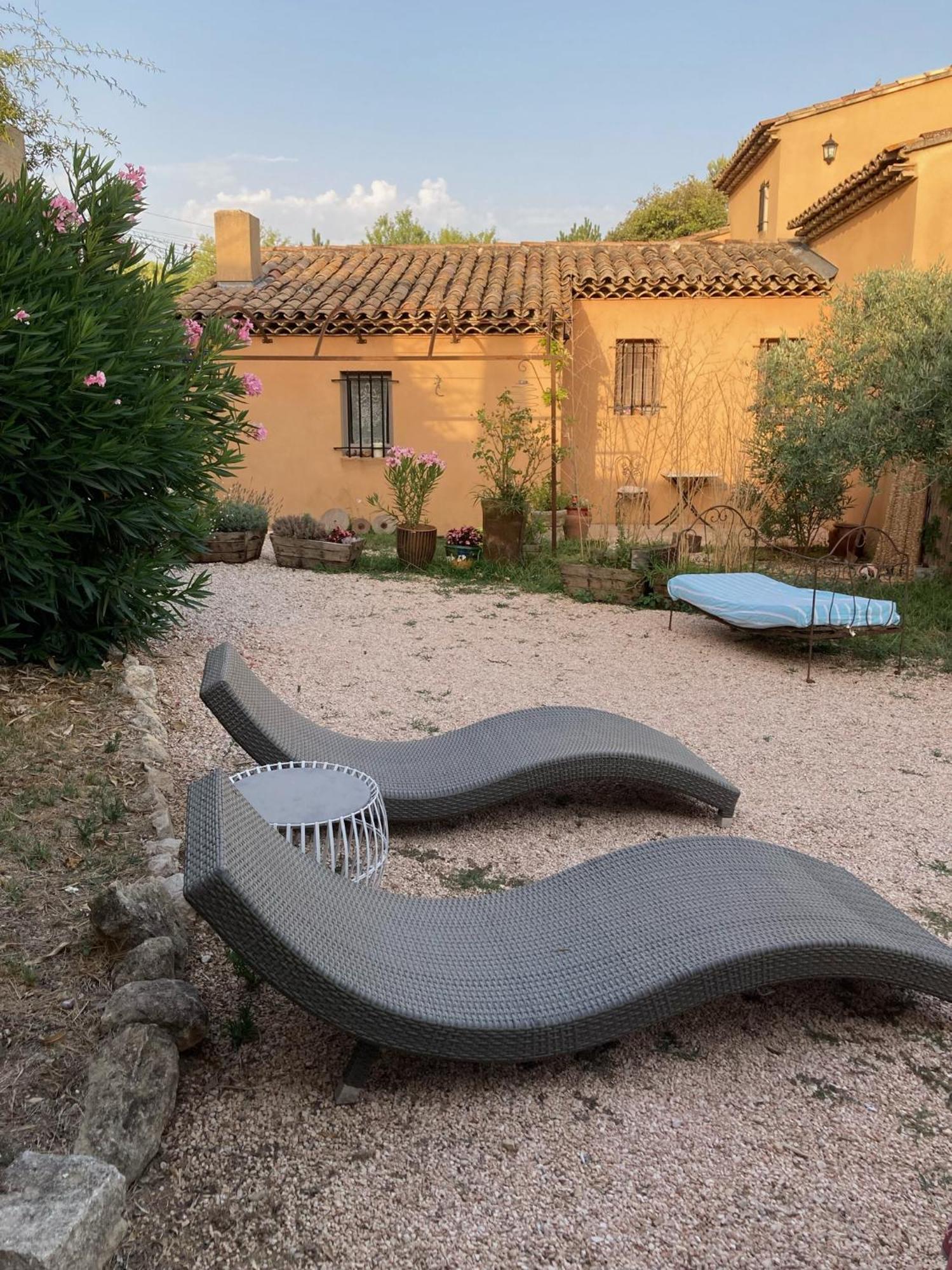La Petite Garrigue Βίλα Mérindol Εξωτερικό φωτογραφία