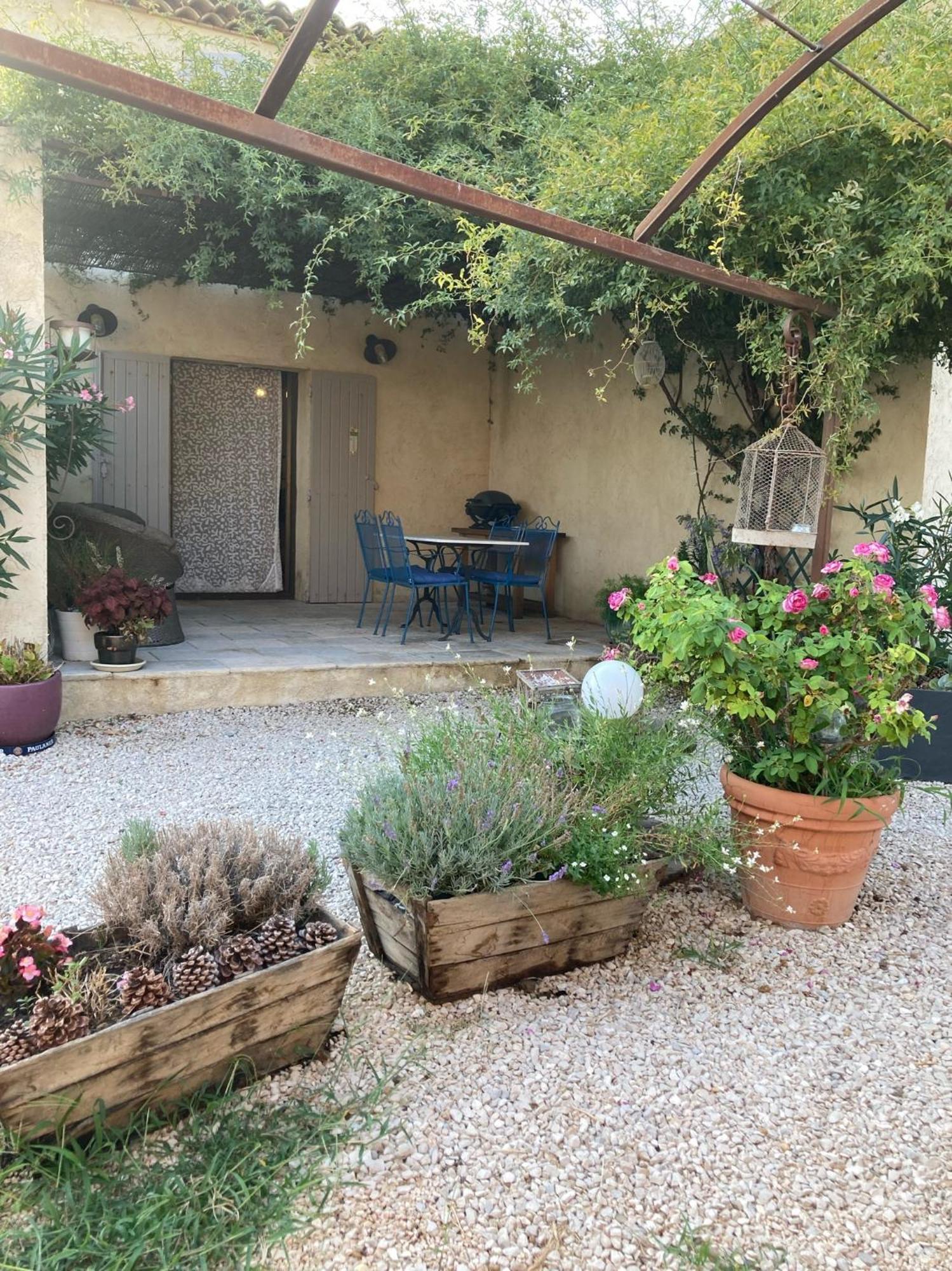 La Petite Garrigue Βίλα Mérindol Εξωτερικό φωτογραφία